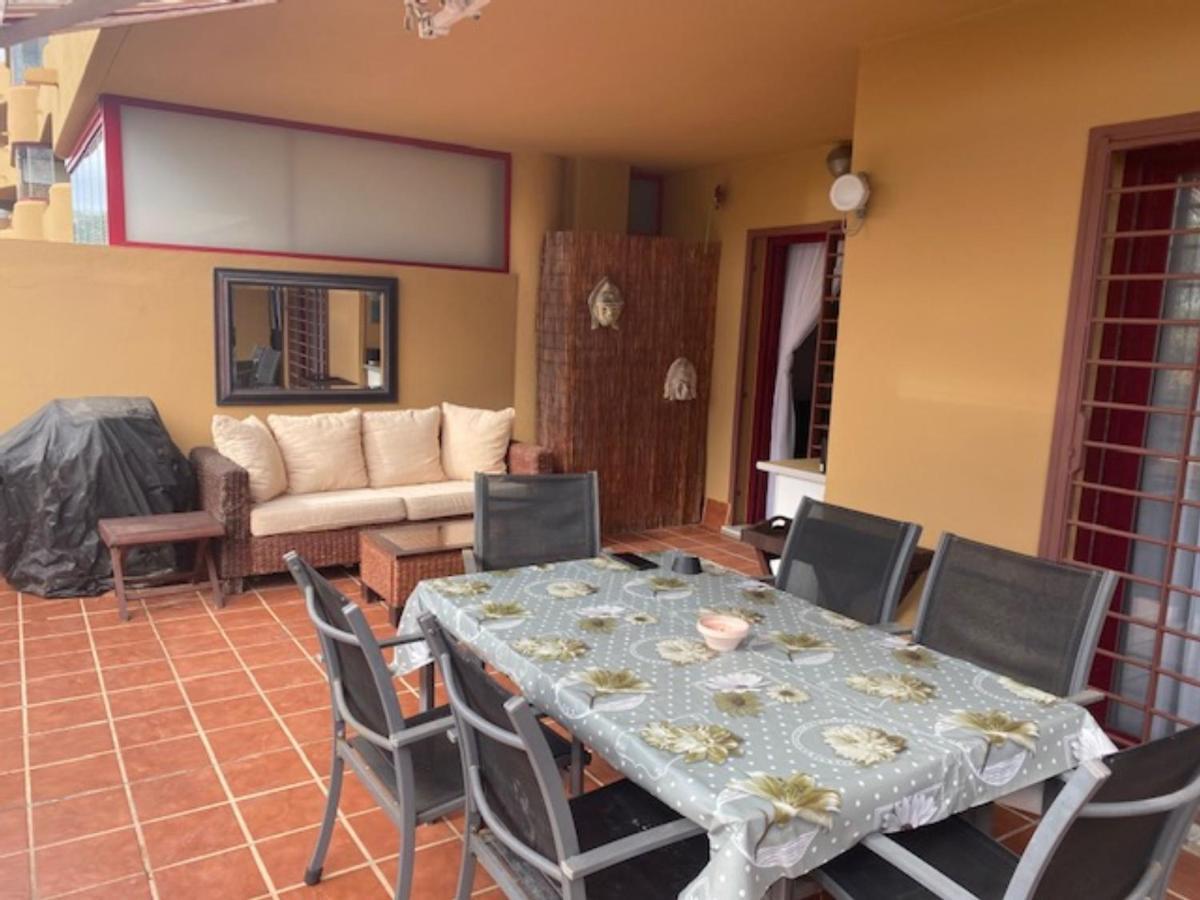 Lets In The Sun Blue Cala Apartment La Cala De Mijas Exterior photo