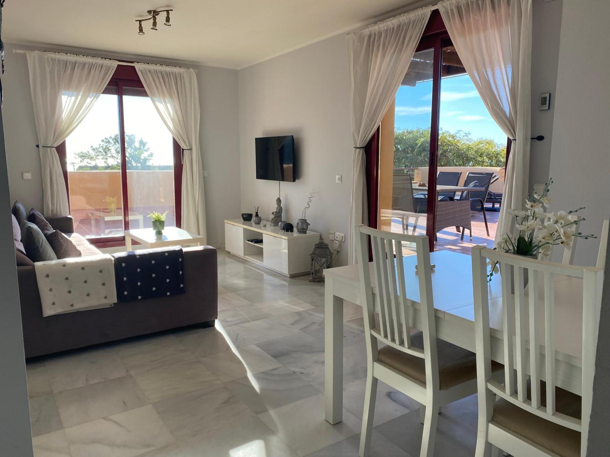 Lets In The Sun Blue Cala Apartment La Cala De Mijas Exterior photo